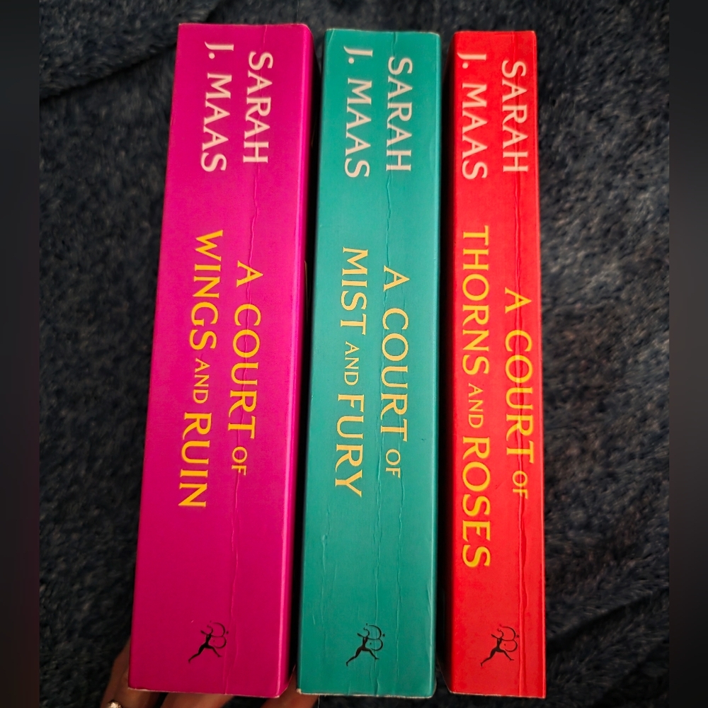 3 Book Bundle A Court Of Thorns And Roses